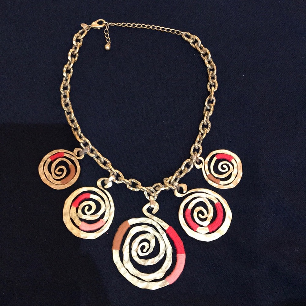 Chico’s Planished & Threaded Swirl Brass Necklace